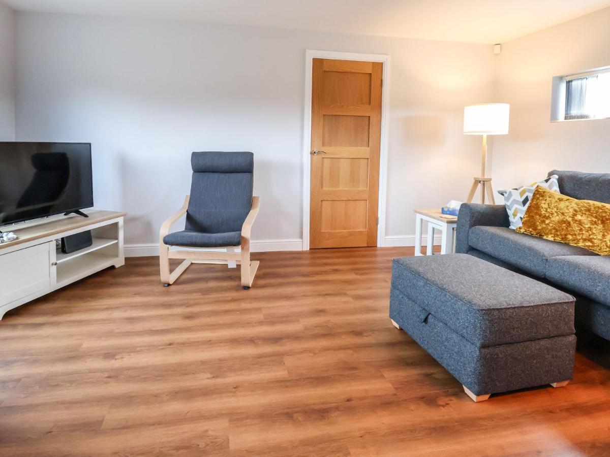 Meols Holiday Lodge Уиррал Экстерьер фото
